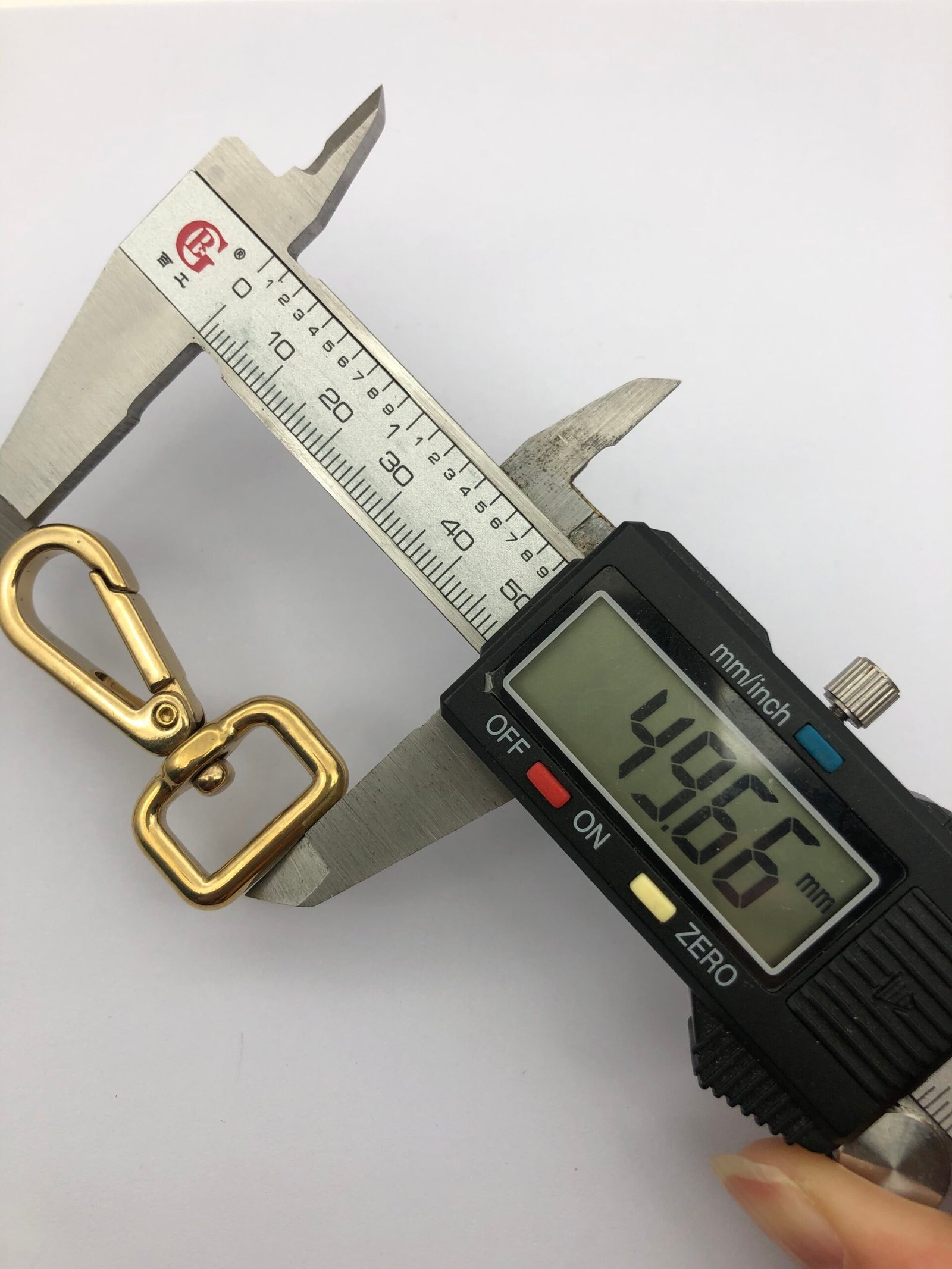 微信图片_20241227105405 CU54 Bag Accessories Handbag Hardware Custom Swivel Brass Snap Hook Purse Hook Gold Clasp - Image 3