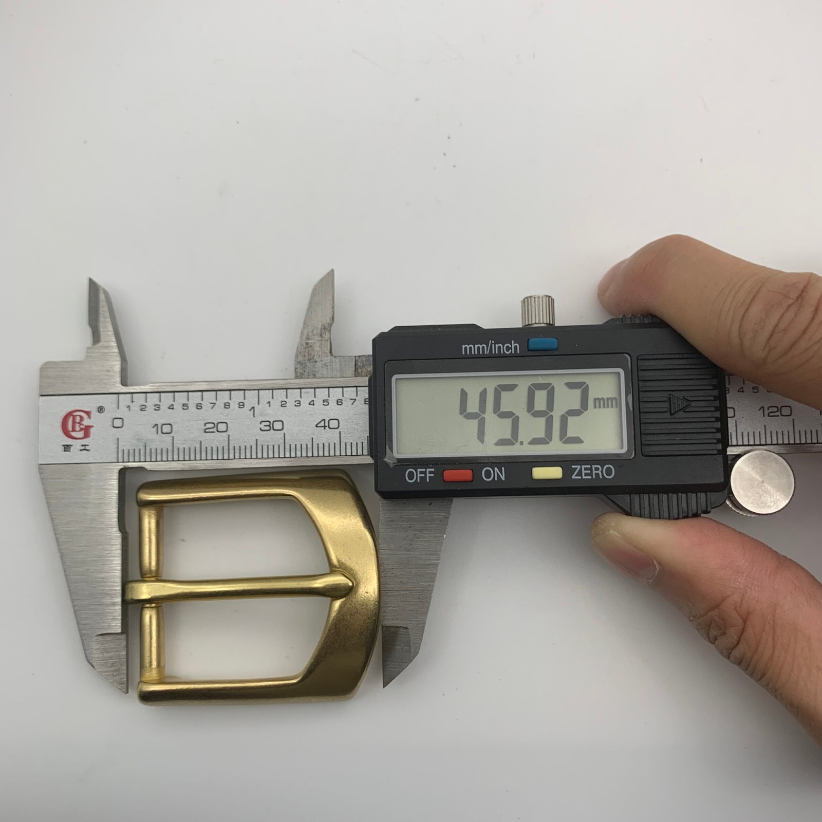 微信图片_202411301528495 CU43 30mm Solid Brass Belt Buckle Metal Buckles Garment Accessories for Man - Image 4