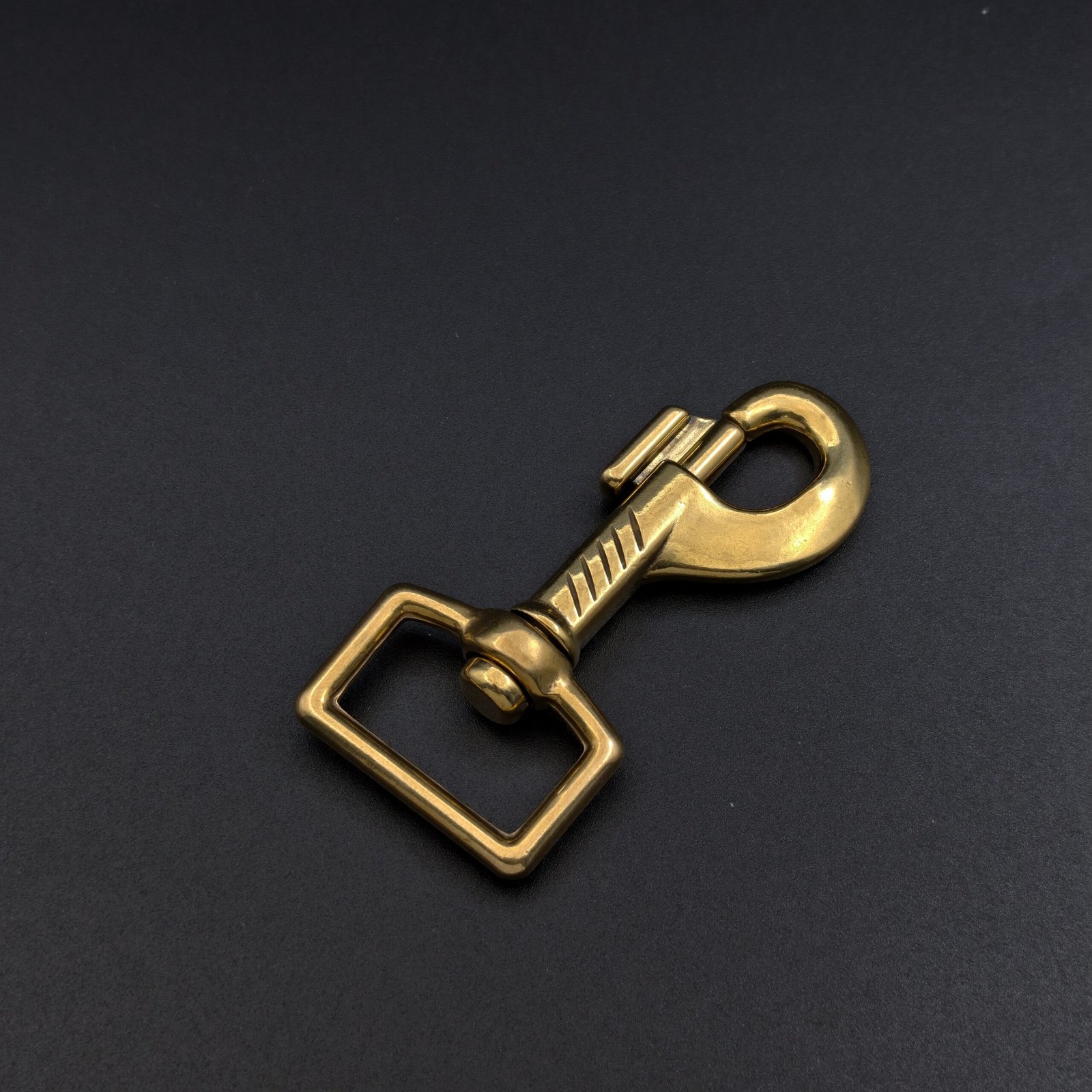 cu142 26mm inner diameter brass swivel hook snap heavy duty d ring metal connector gold color for bag pet leash strap hardware cu142 26mm inner diameter brass swivel hook snap heavy duty d ring metal connector gold color for bag pet leash strap hardware
