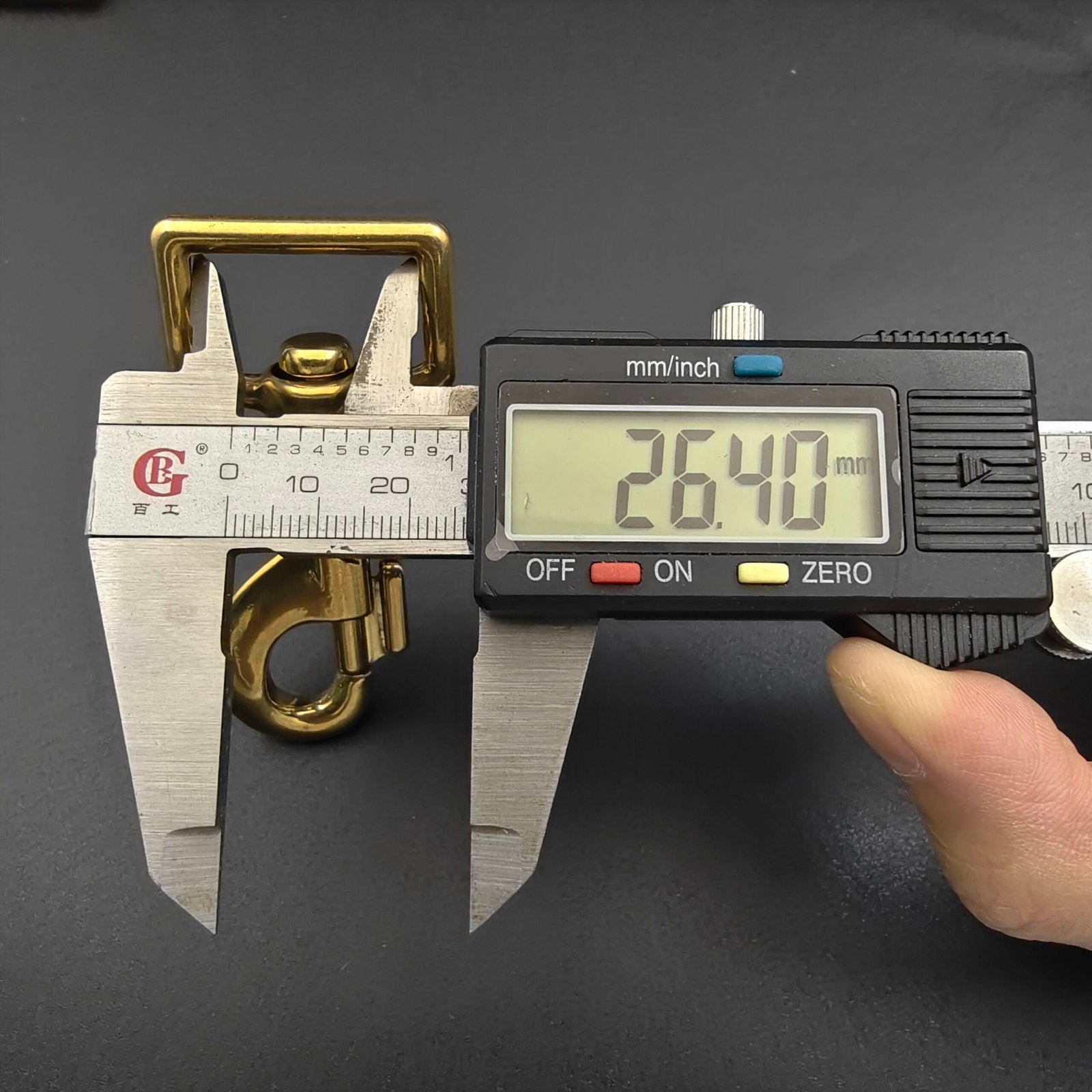 cu142 26mm inner diameter brass swivel hook snap heavy duty d ring metal connector gold color for bag pet leash strap hardware cu142 26mm inner diameter brass swivel hook snap heavy duty d ring metal connector gold color for bag pet leash strap hardware